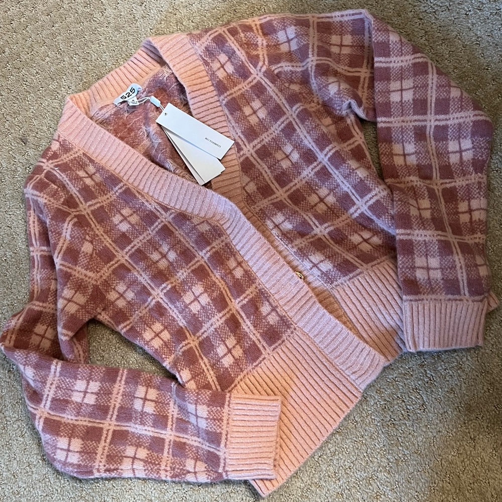 New with tags born in bkyln size med pink